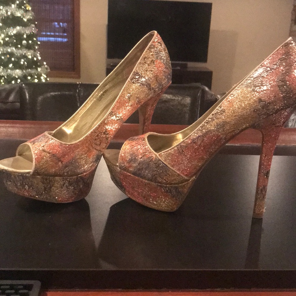 Multi color gold heels